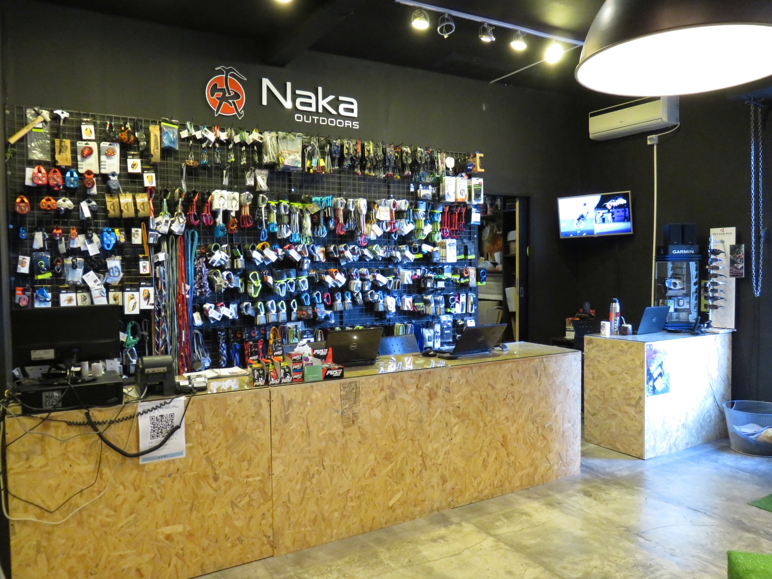 botiquin montana - Naka Outdoors - Tienda de escalada