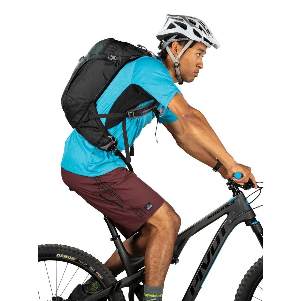 Osprey Siskin 12 Con Bolsa de Hidratación de 2.5 L