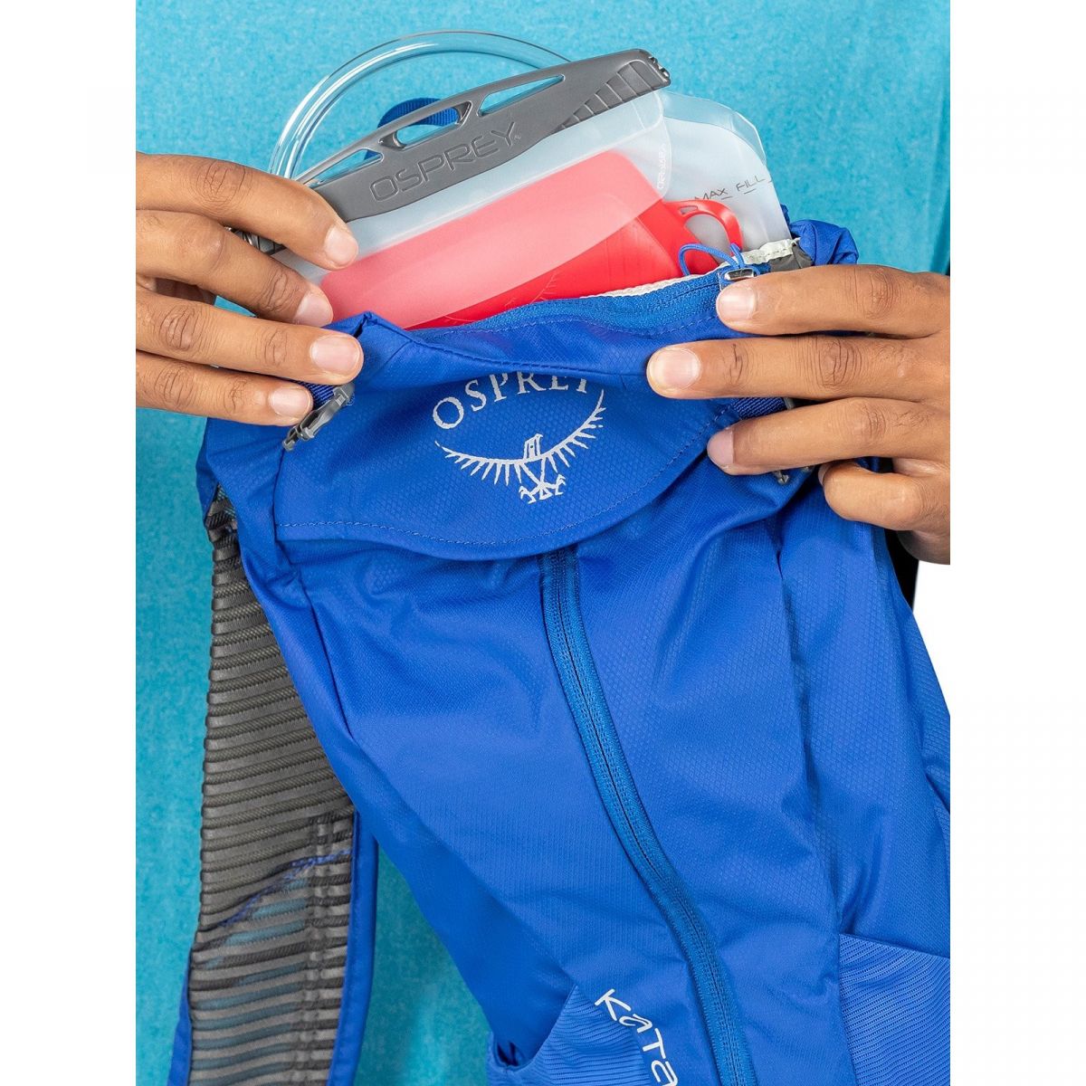 Osprey Katari 1,5 + Bolsa de Hidratación de 1.5 litros