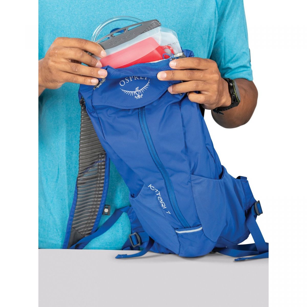 Osprey Katari 7 + Bolsa de Hidratación de 2.5 litros