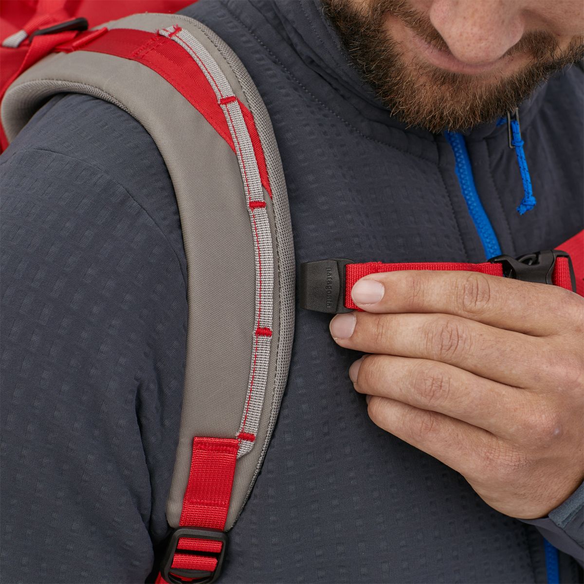Patagonia Ascensionist 35