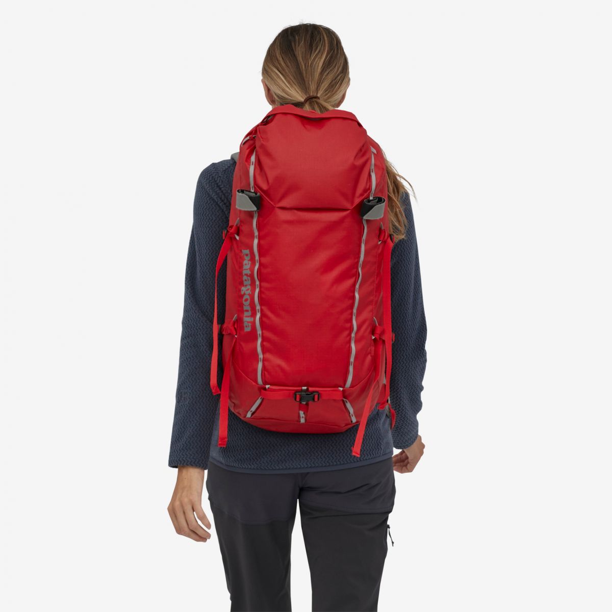 Patagonia Ascensionist 35